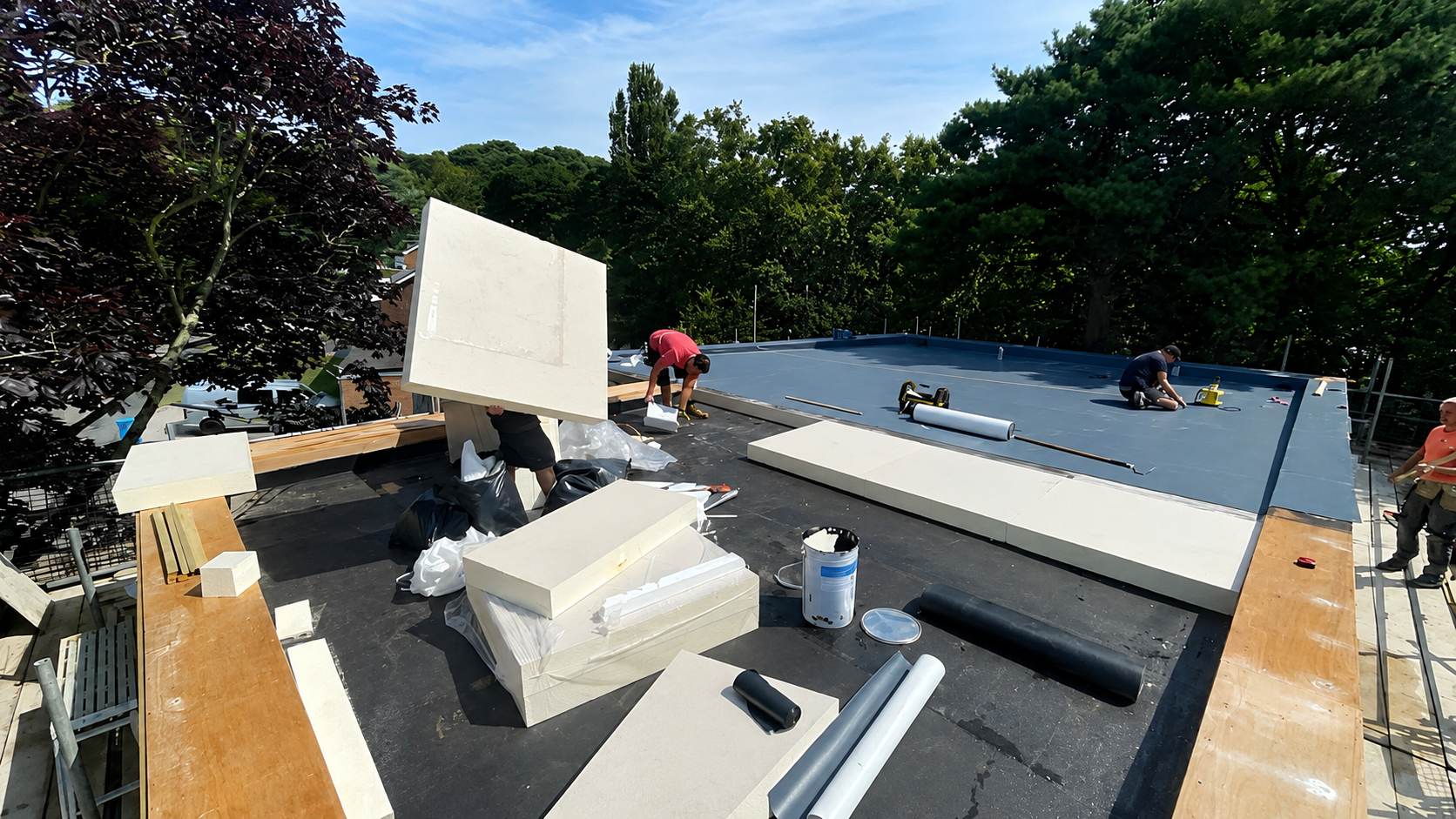 Aluminium profile fascia and trim installation
