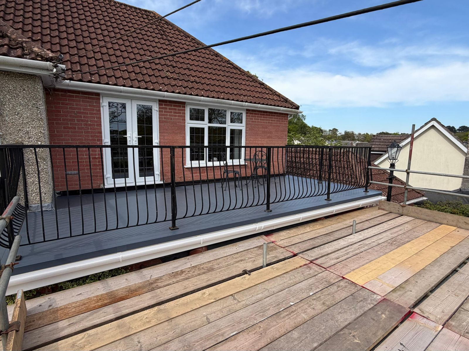 Aluminium profiles installation